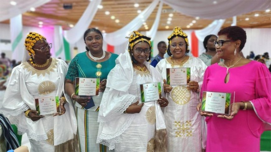 2e édition du salon vitrine F : Trois Maliennes primées au Burkina